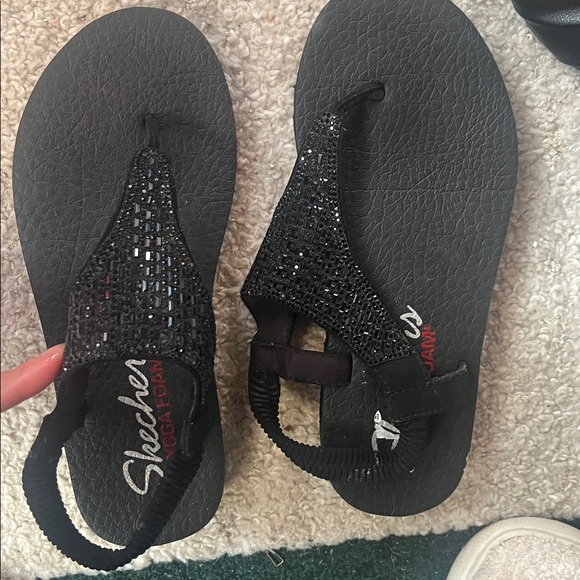 Skechers Black Sparkle Sandalssize 6 - Picture 2 of 4